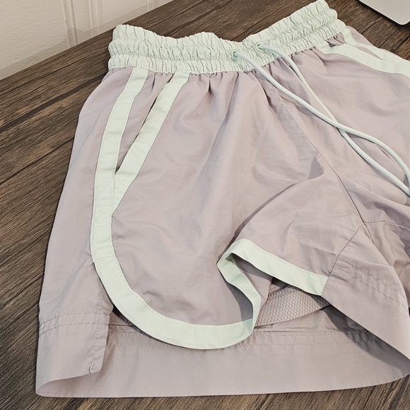 Nike shorts - Picture 5 of 12